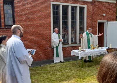 Abschied von St. Hedwig in Pewsum 9 Kath-Kirche-Emden.de