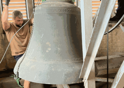 Abbau der Glocken St. Walburga 1 Kath-Kirche-Emden.de
